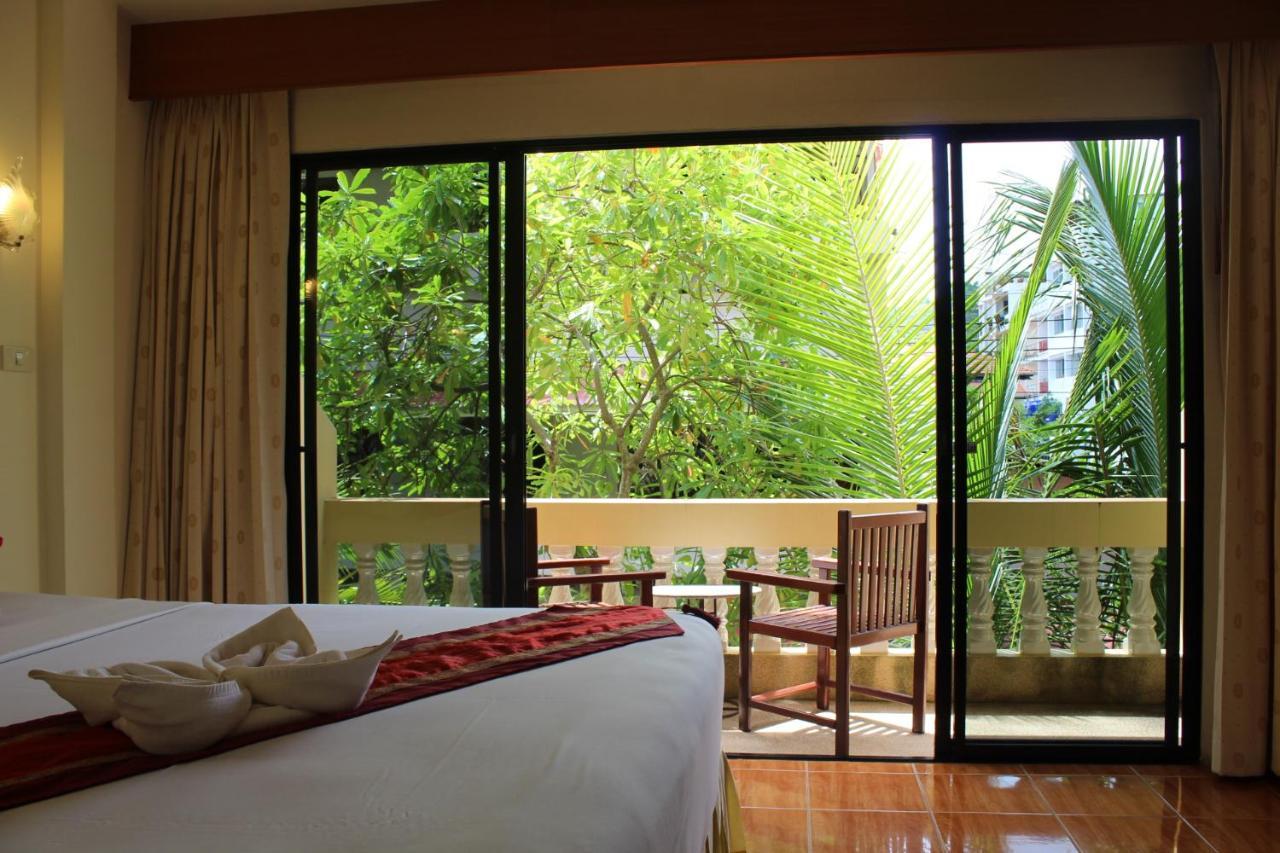 Kata View Guest House Phuket Buitenkant foto