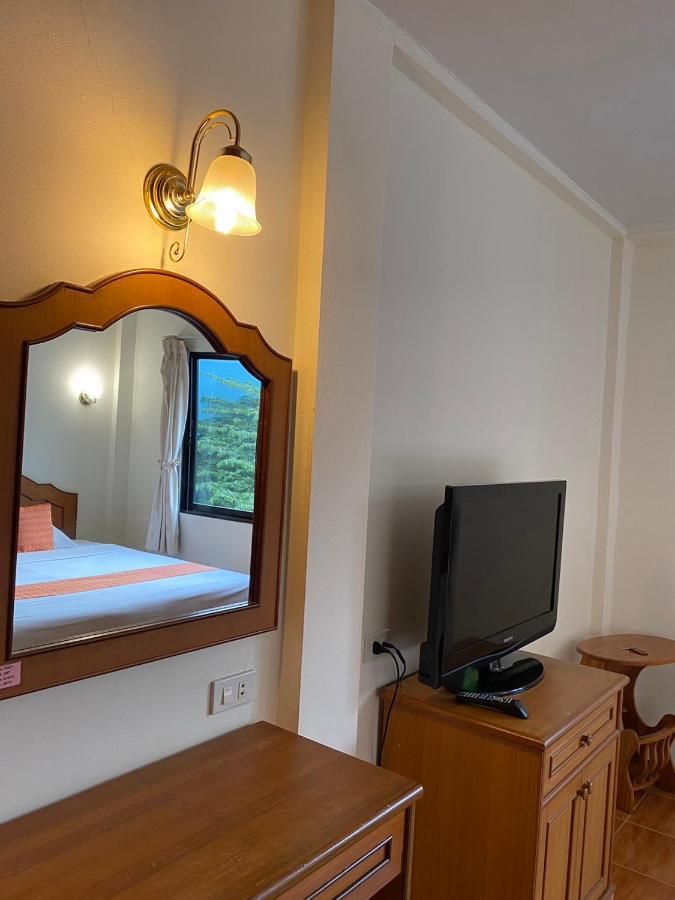 Kata View Guest House Phuket Buitenkant foto