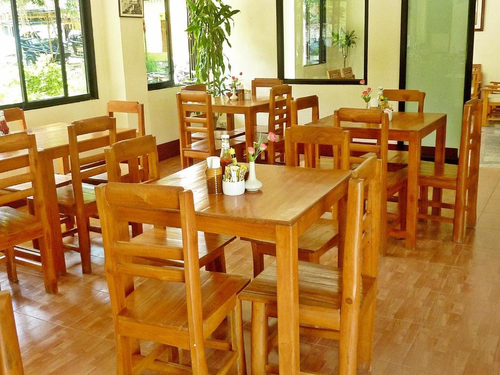 Kata View Guest House Phuket Buitenkant foto